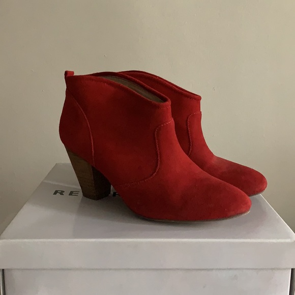 REPORT “Marks” Ankle Boots - Picture 1 of 10
